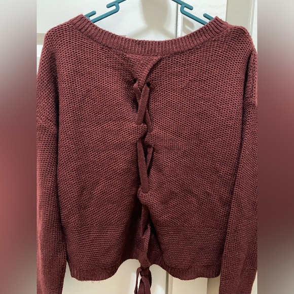 Ambiance apparel sweater with back that laces up - Picture 5 of 8